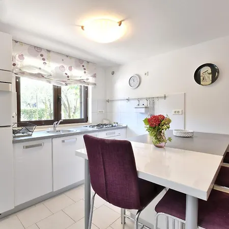 Apartment Brezac Olive Garden *