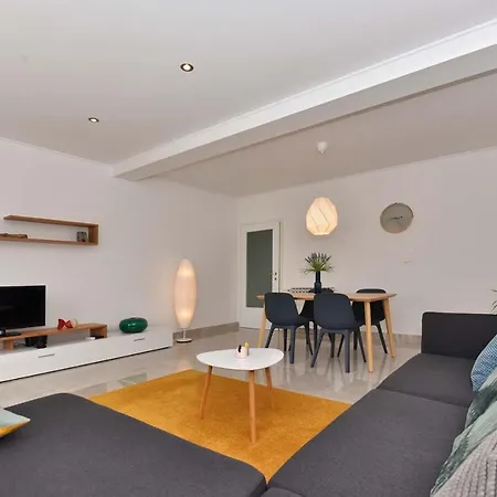 Apartment Brezac Olive Garden