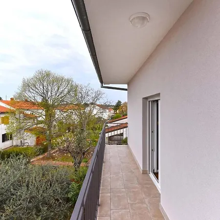 Apartment Brezac Olive Garden Fazana